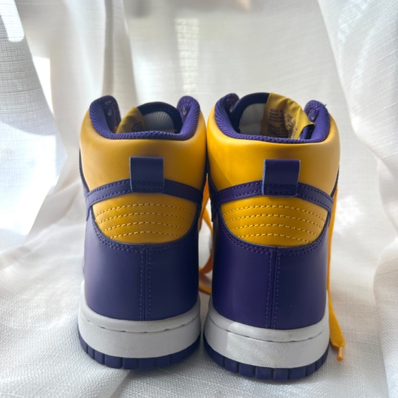 Purple and Gold Nike Dunks | Purple and Yellow Dunks  Size 6 youth or 7.5 W - Picture 2 of 3